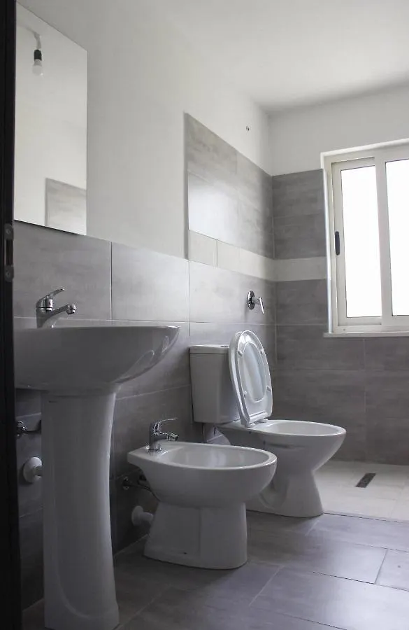Lumnik - Shengjin- Hotel & Apartments Ξενοδοχείο με διαμερίσματα